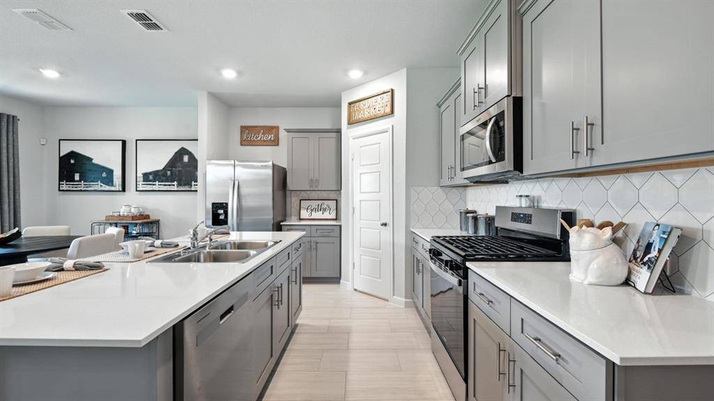 1221 TREEHOUSE Lane, Decatur, TX 76234