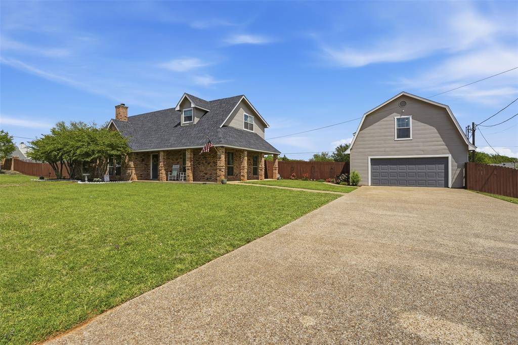 2726 Hill Lane, Cleburne, TX 76031