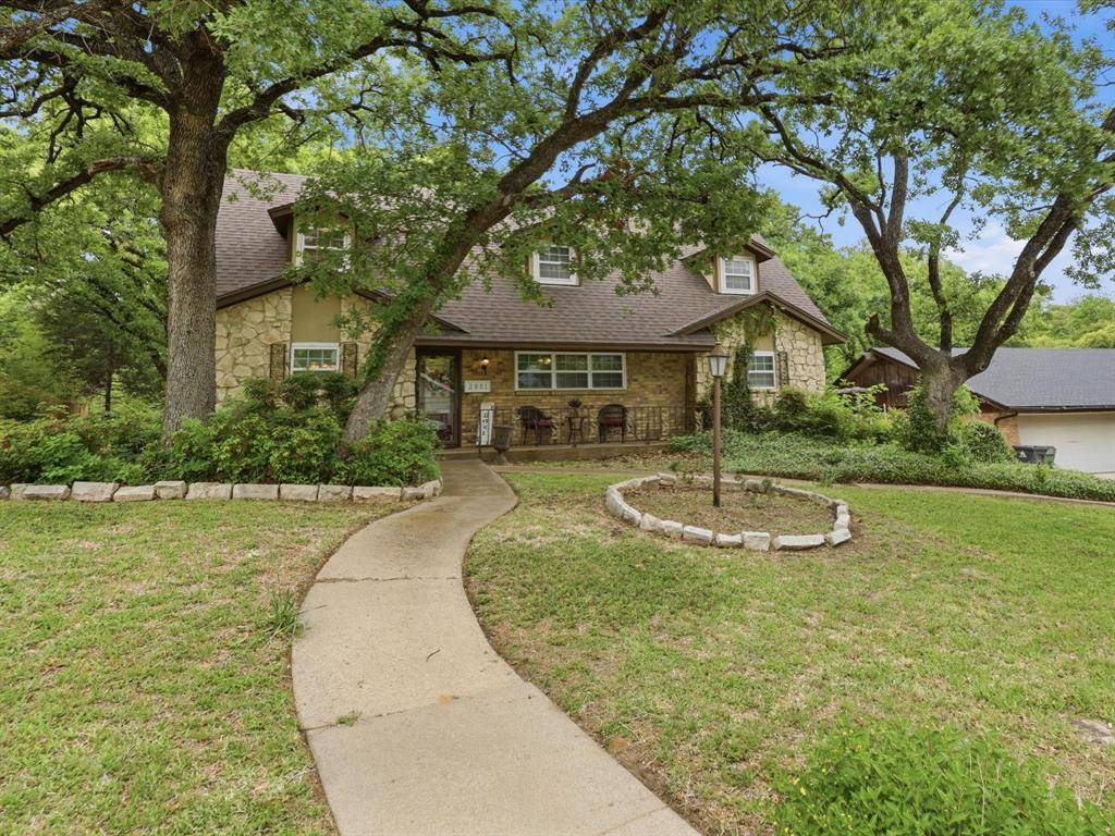 2801 Oak Cliff Lane, Arlington, TX 76012