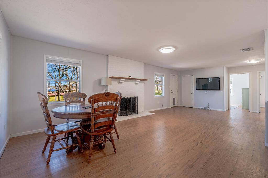 132 Mamie Drive, Malakoff, TX 75148