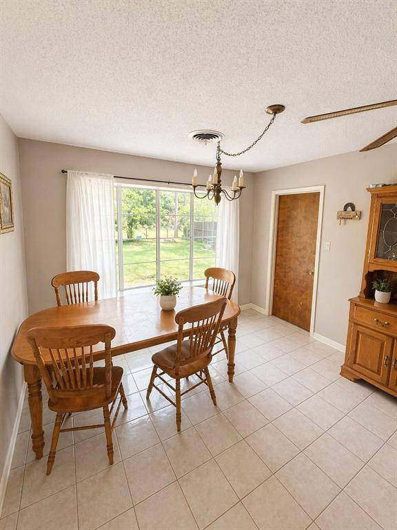 504 Aspen Road, Gainesville, TX 76240