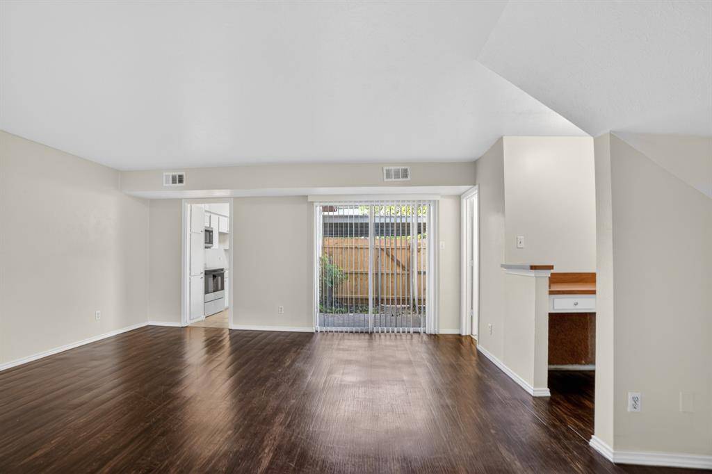 5618 Marina Drive #32, Garland, TX 75043