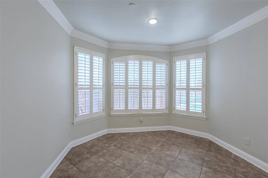 452 Richmond Street, Irving, TX 75063