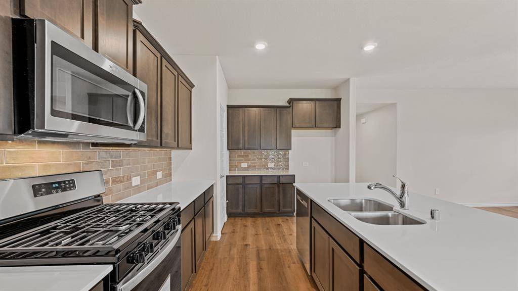 8422 Rockhopper Lane, Garland, TX 75043