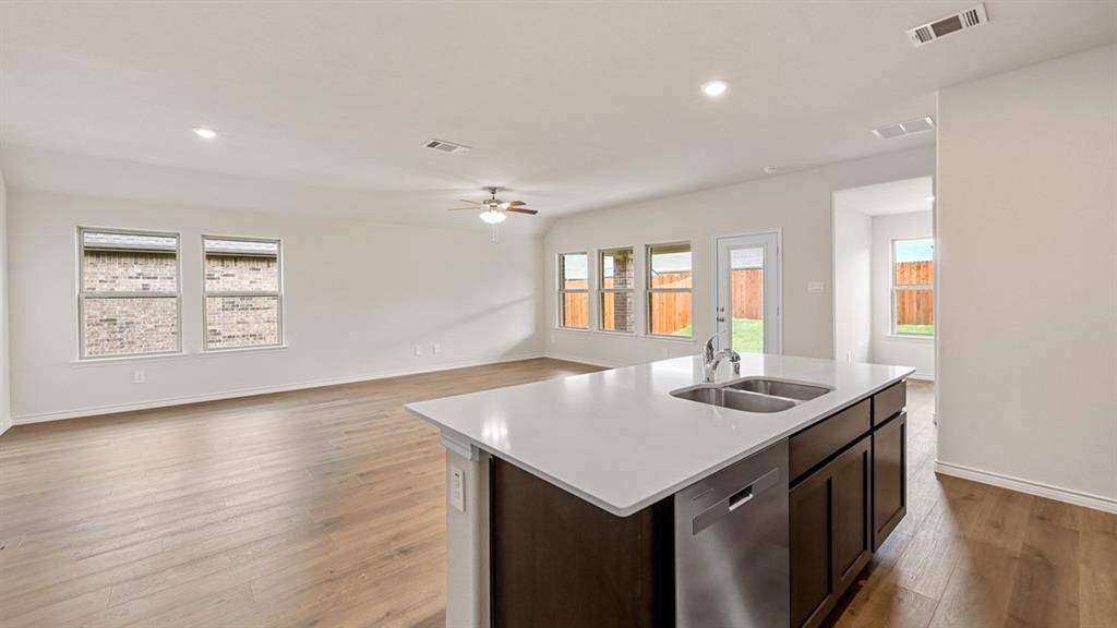 8422 Rockhopper Lane, Garland, TX 75043