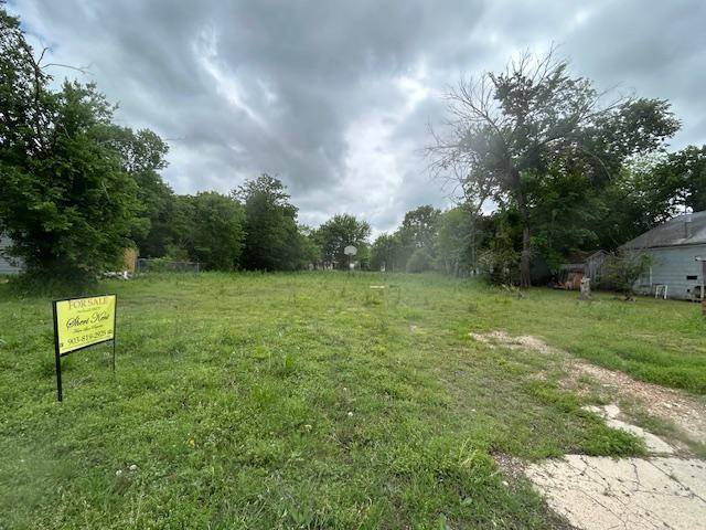 405 E Grand Street, Whitewright, TX 75491
