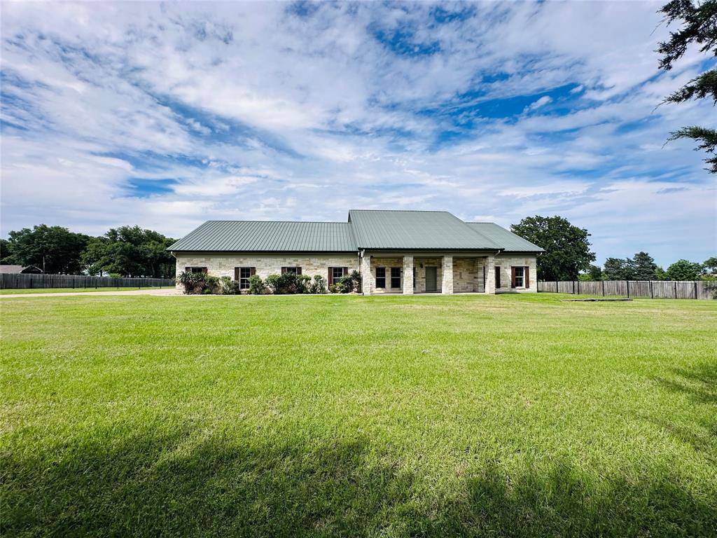 192 Randy Street, Gun Barrel City, TX 75156