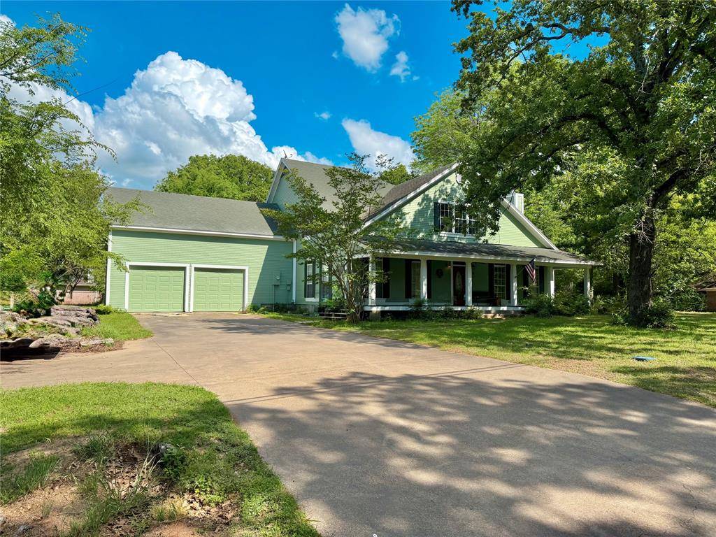 110 Buena Vista Street, Mabank, TX 75156