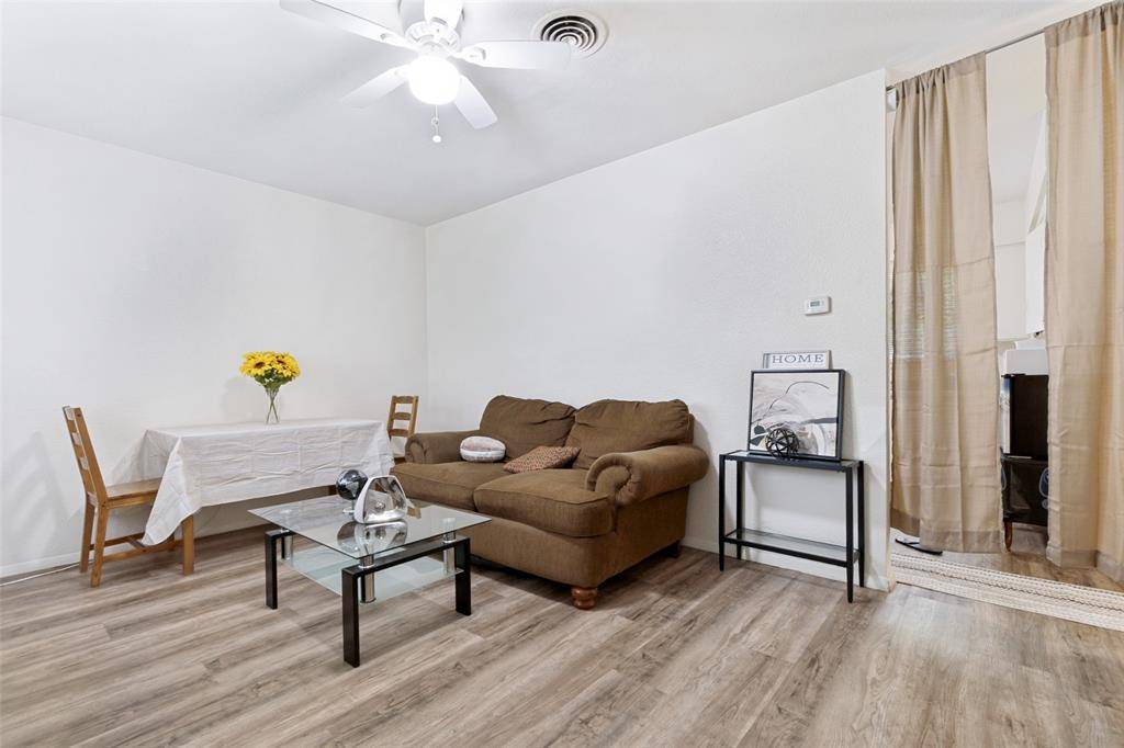 1209 Edgemont Drive, Mesquite, TX 75149