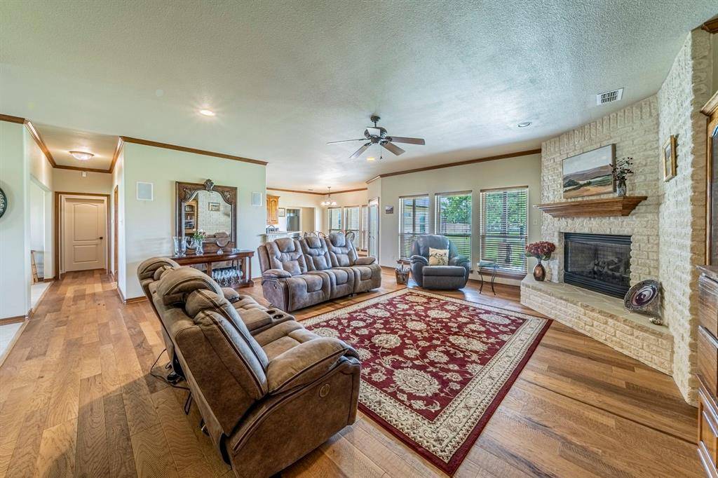 1502 N Fm 113, Weatherford, TX 76088