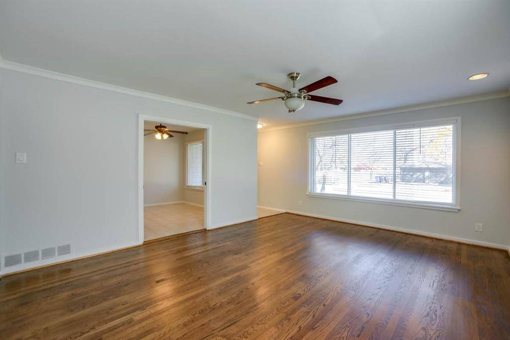 2140 Springhill Drive, Dallas, TX 75228