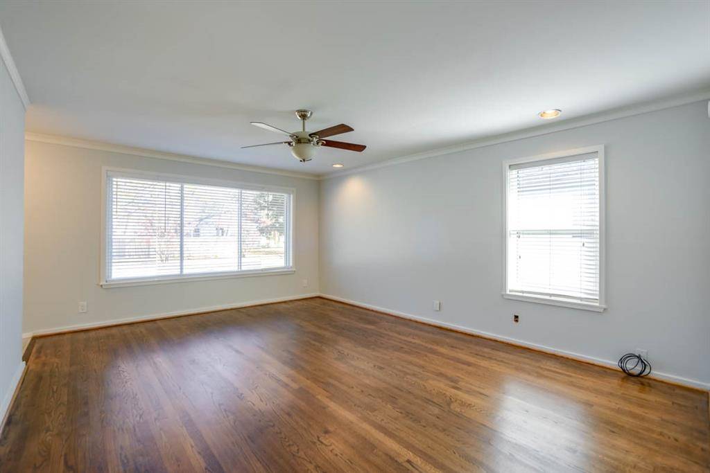 2140 Springhill Drive, Dallas, TX 75228