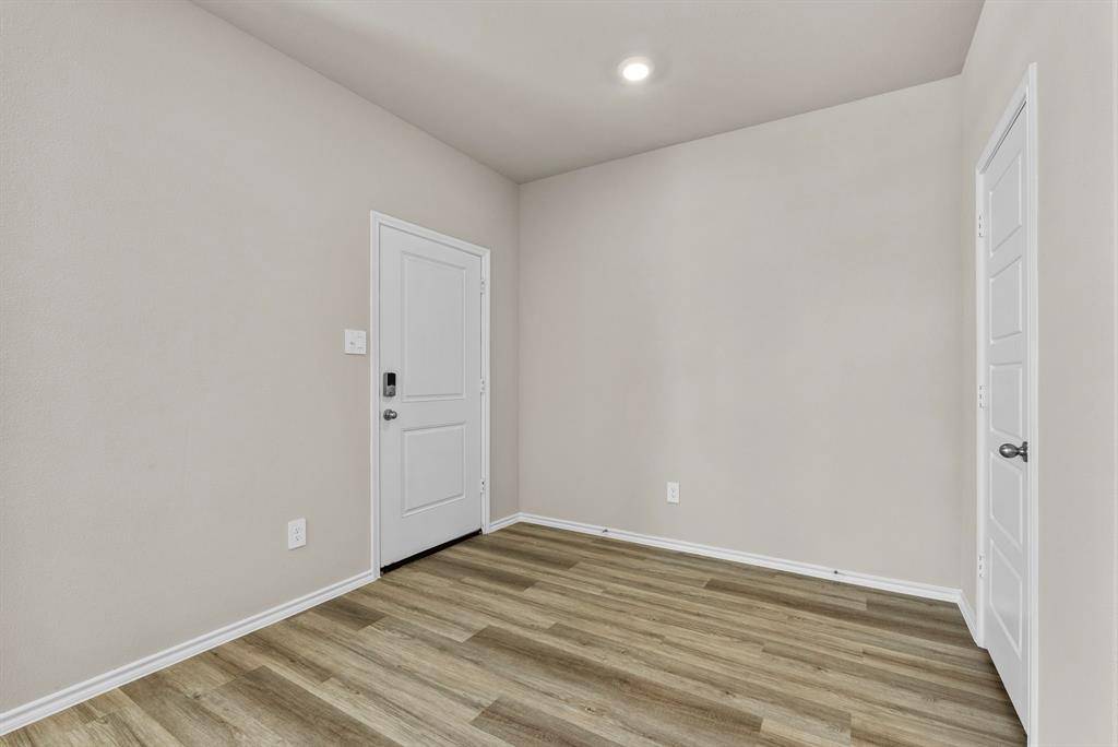 3129 Maple Orchard Lane, Fort Worth, TX 76140