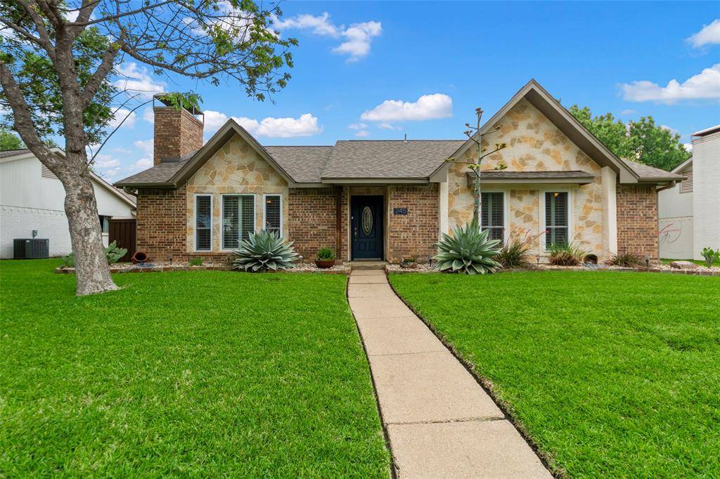 245 Creekside Lane, Coppell, TX 75019