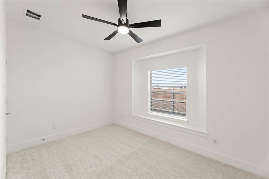 2407 Parkway Avenue, Melissa, TX 75454