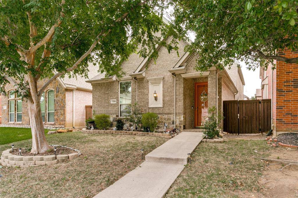 224 Wallington Way, Lewisville, TX 75067