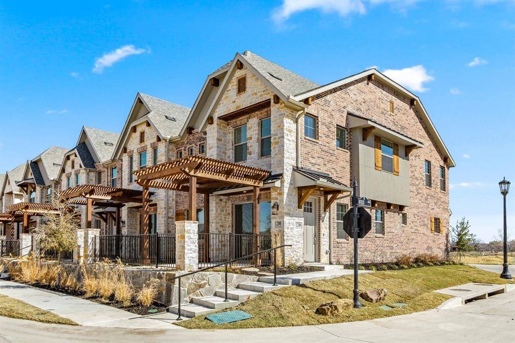 1200 Armstrong, The Colony, TX 75056