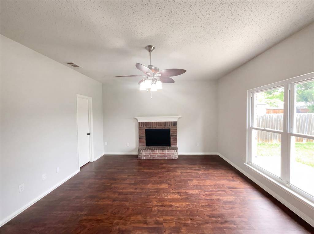 1405 Turtle Cove Drive, Little Elm, TX 75068