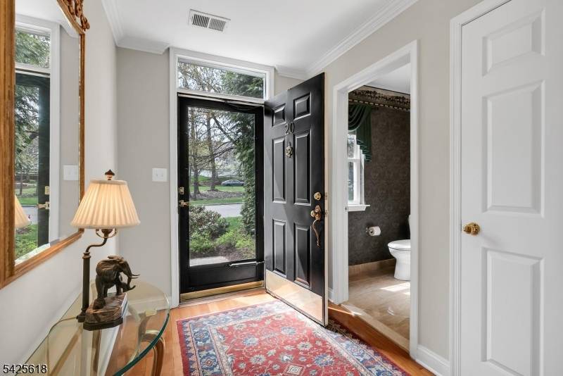 20 Hopkinson Ct, Bernards Twp., NJ 07920