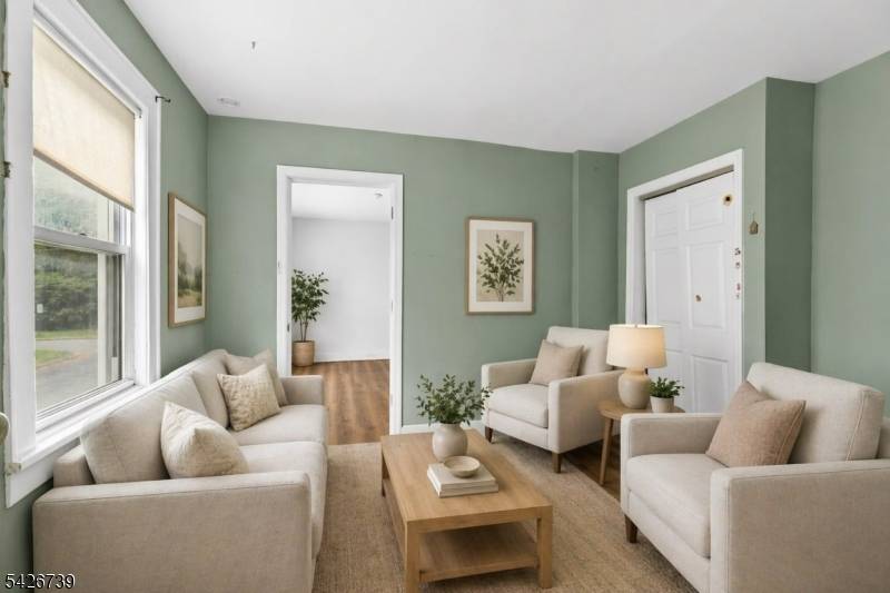 548 Hunter Ave, Scotch Plains Twp., NJ 07076