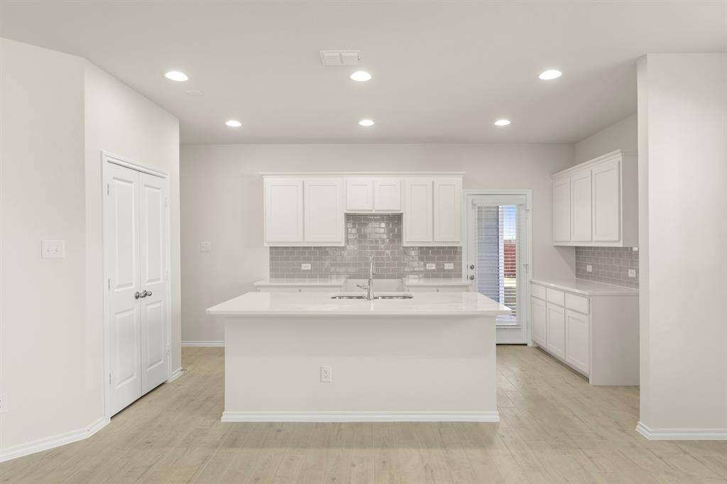 3723 Jade Lane, Crandall, TX 75114