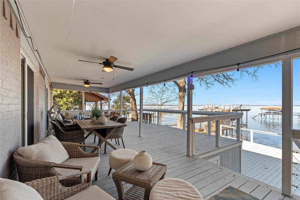 224 Harbor Drive, Gun Barrel City, TX 75156