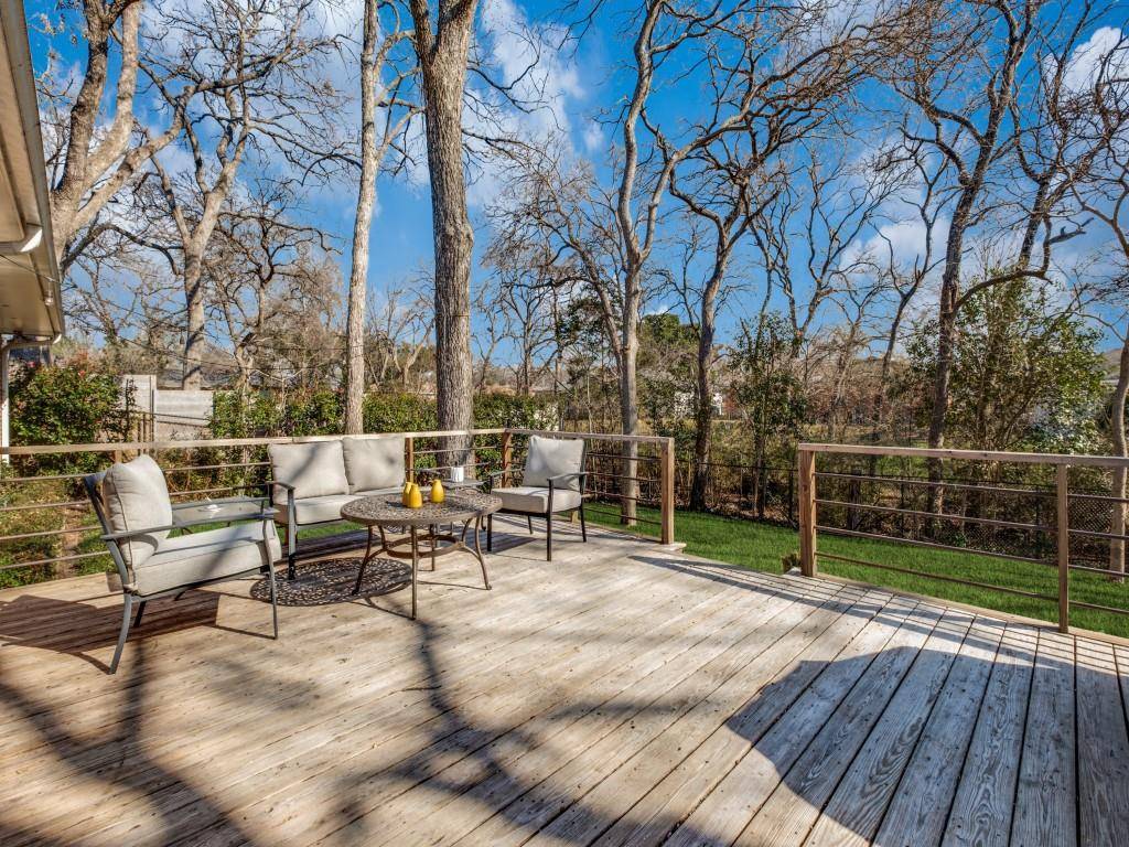 8306 Stonycreek Drive, Dallas, TX 75228