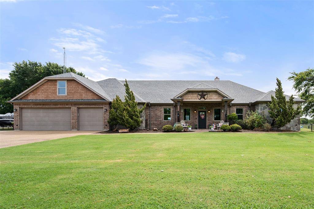 606 Sunset Point, Kerens, TX 75144