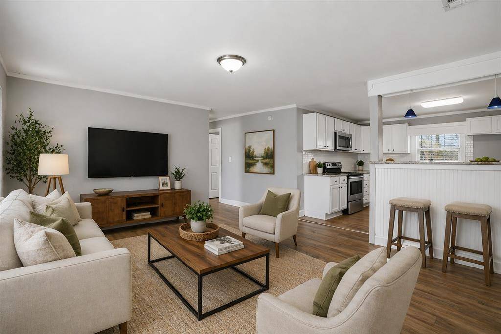 308 W Lamm Street, Blue Ridge, TX 75424