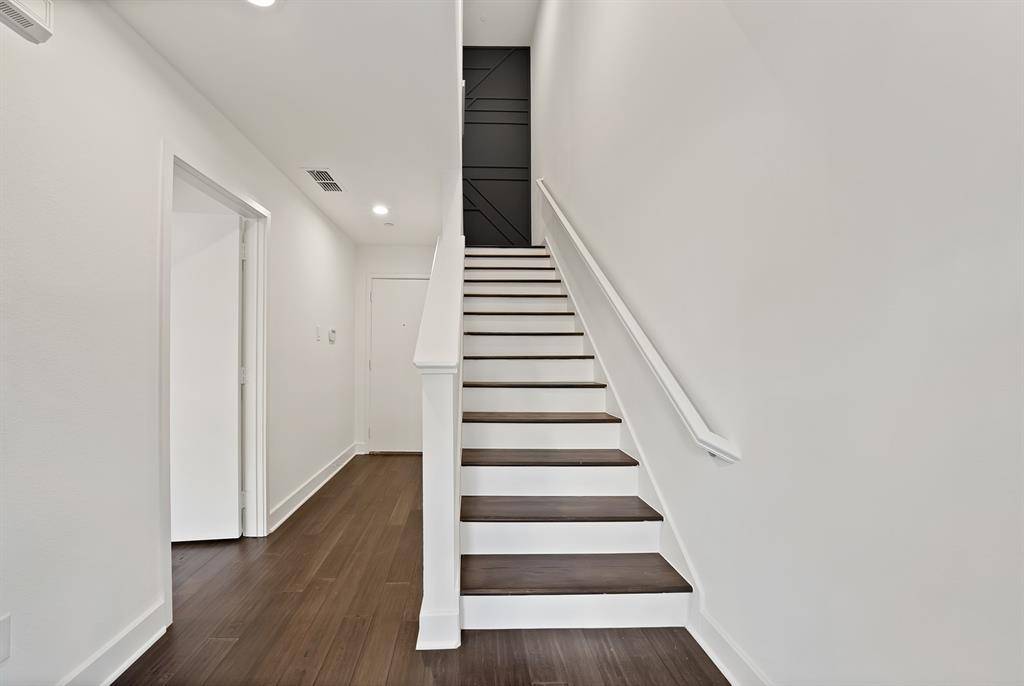 2420 Hugo Street #3, Dallas, TX 75204