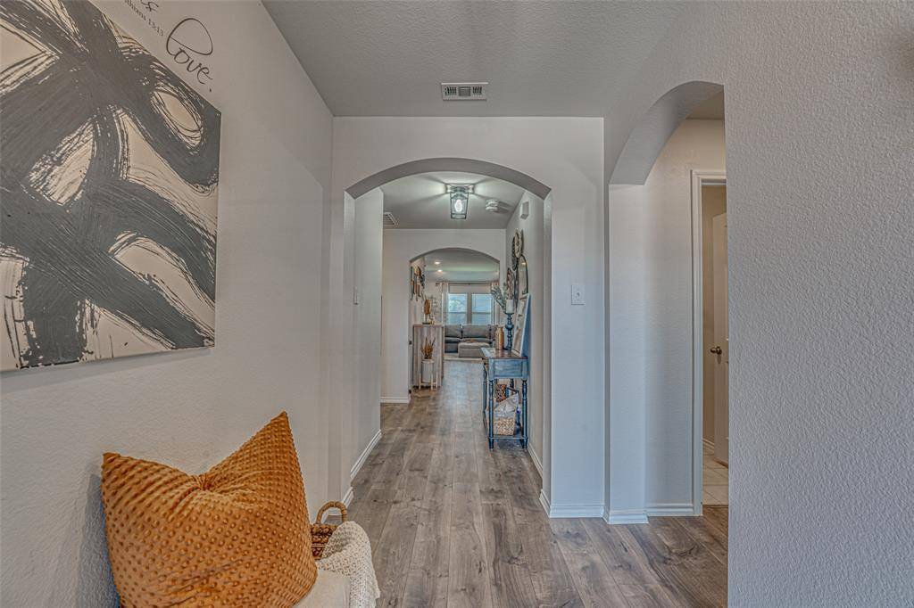 1805 Yale Street, Farmersville, TX 75442