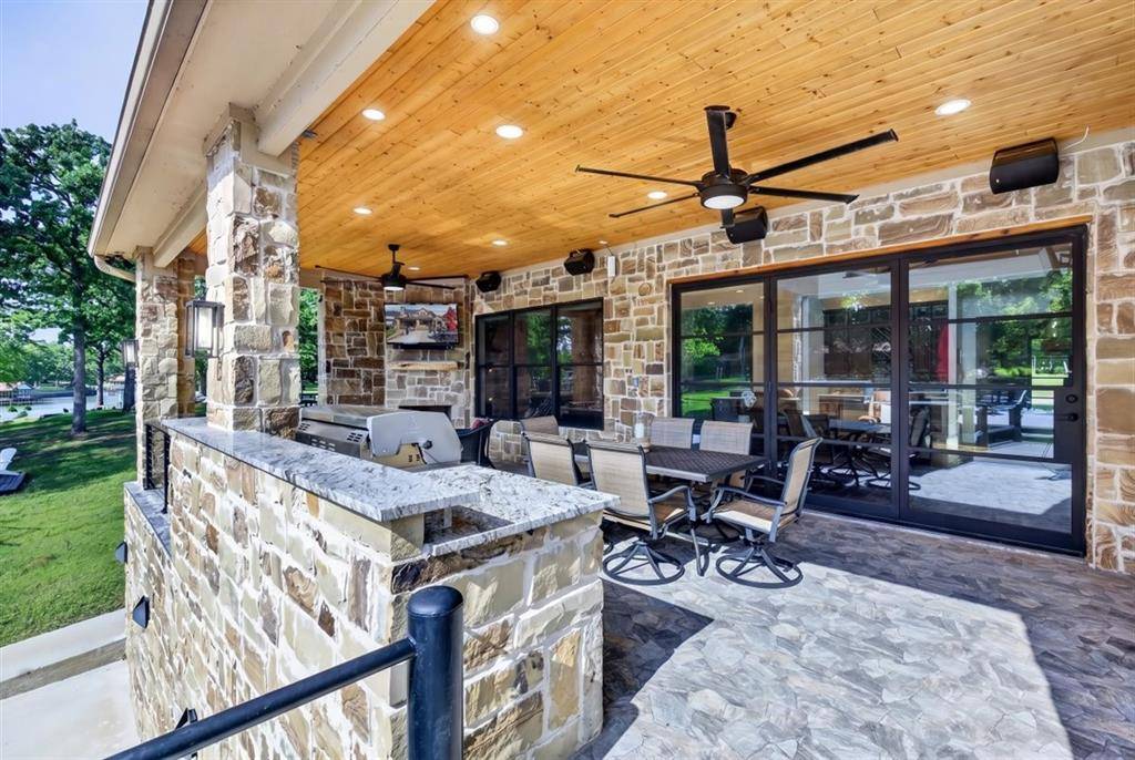 2005 Emma Drive, Tool, TX 75143