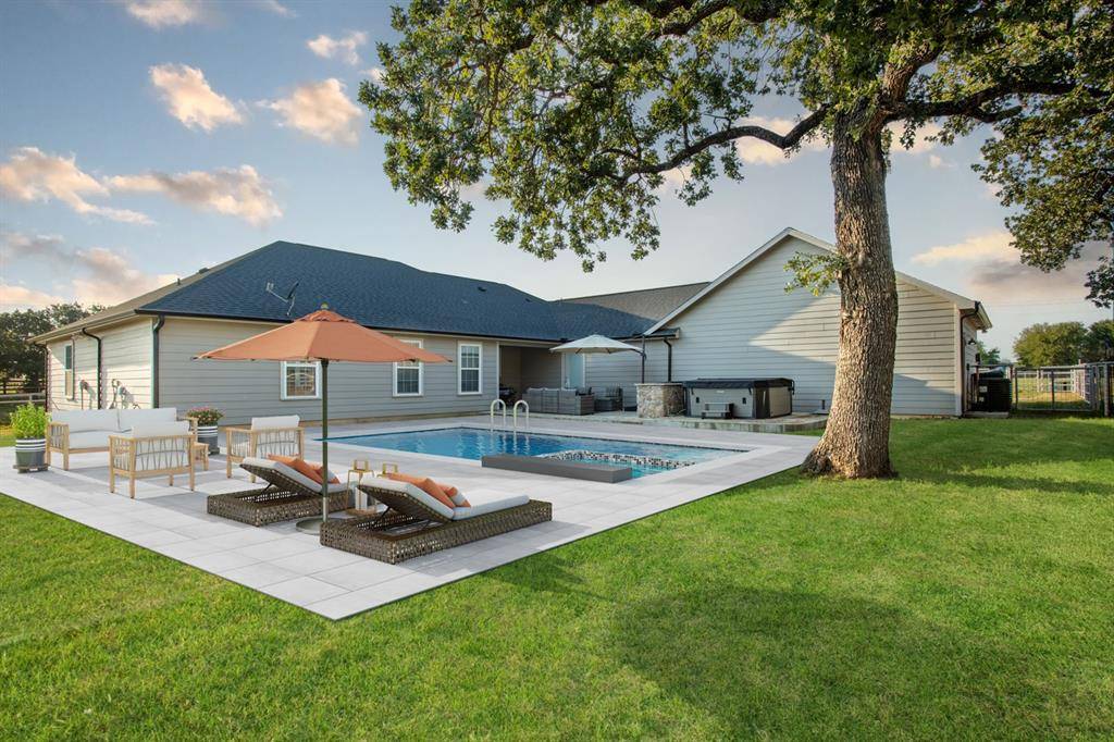 175 Porter Road, Bartonville, TX 76226