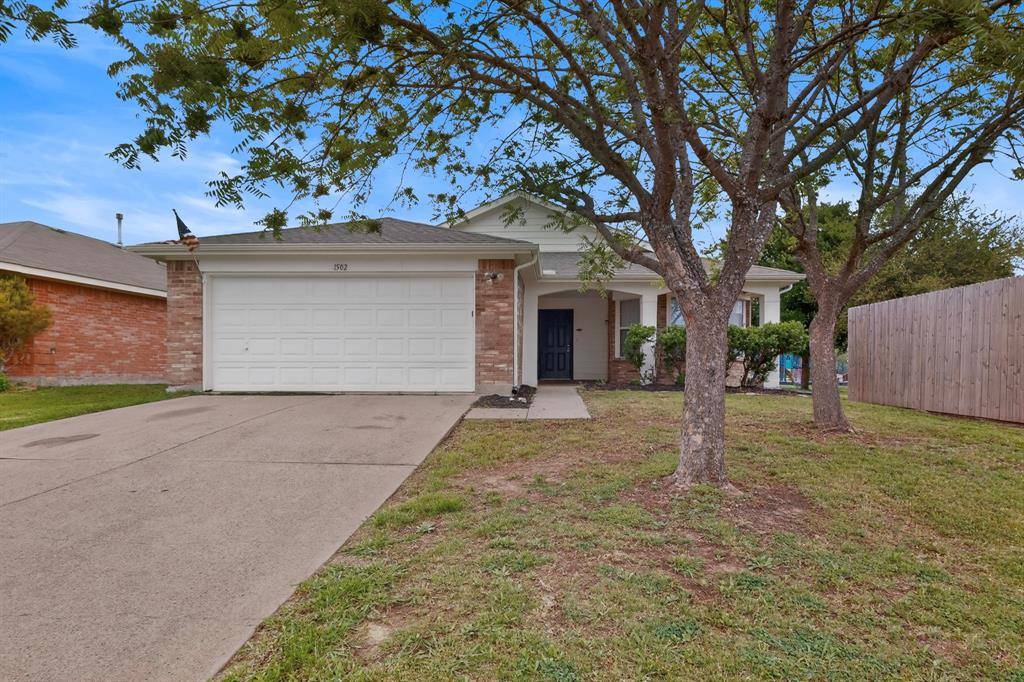 1502 Warrington Way, Forney, TX 75126