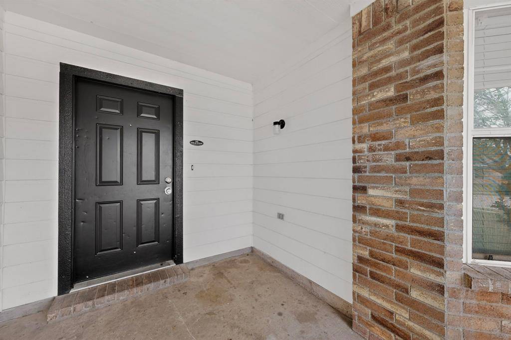 1502 Warrington Way, Forney, TX 75126