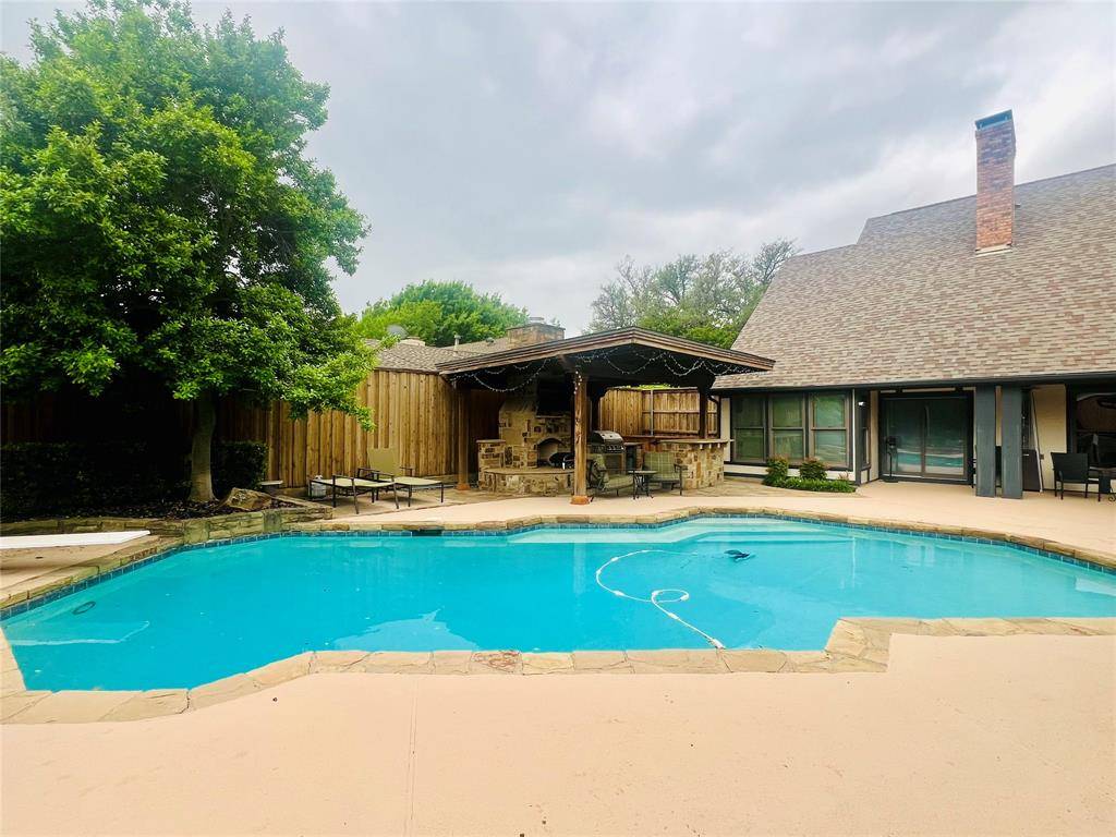 17228 Hidden Glen Drive, Dallas, TX 75248