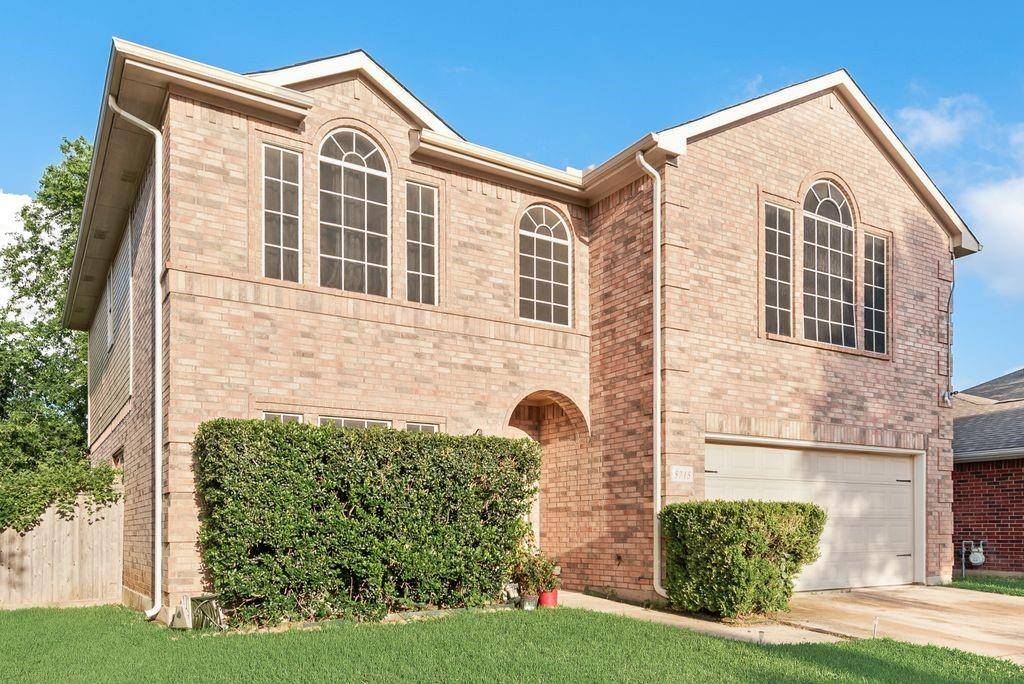 5715 Creekhollow Drive, Arlington, TX 76018
