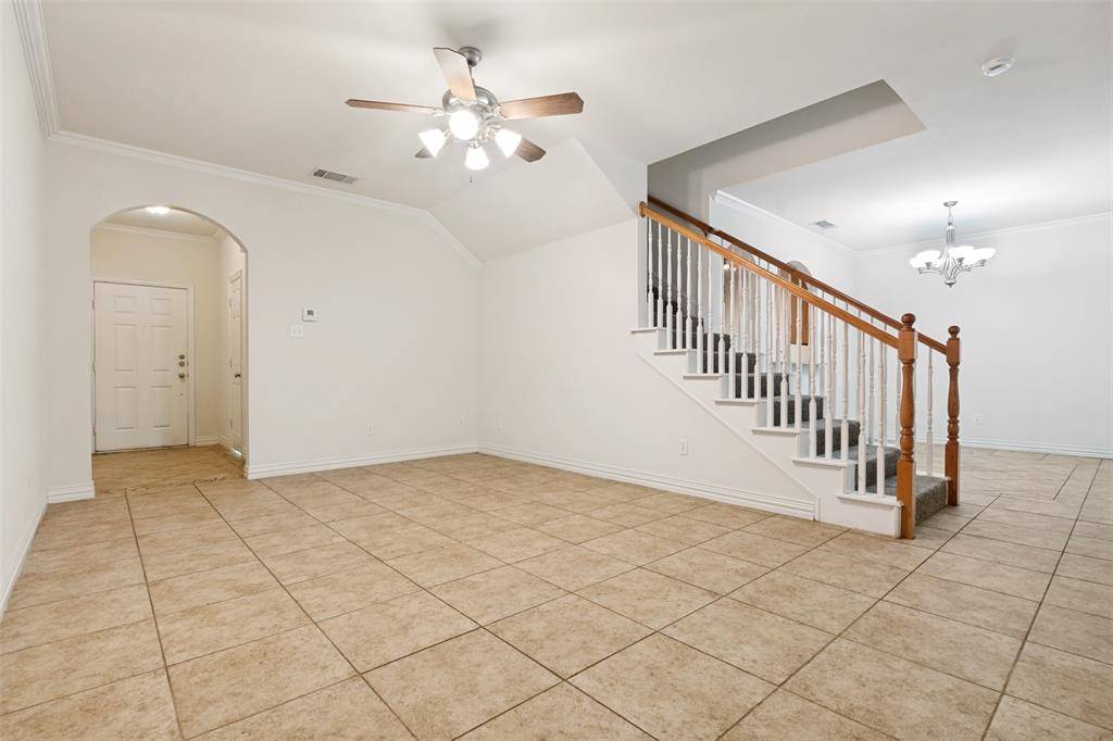 4231 Towne Lake Court, Irving, TX 75061