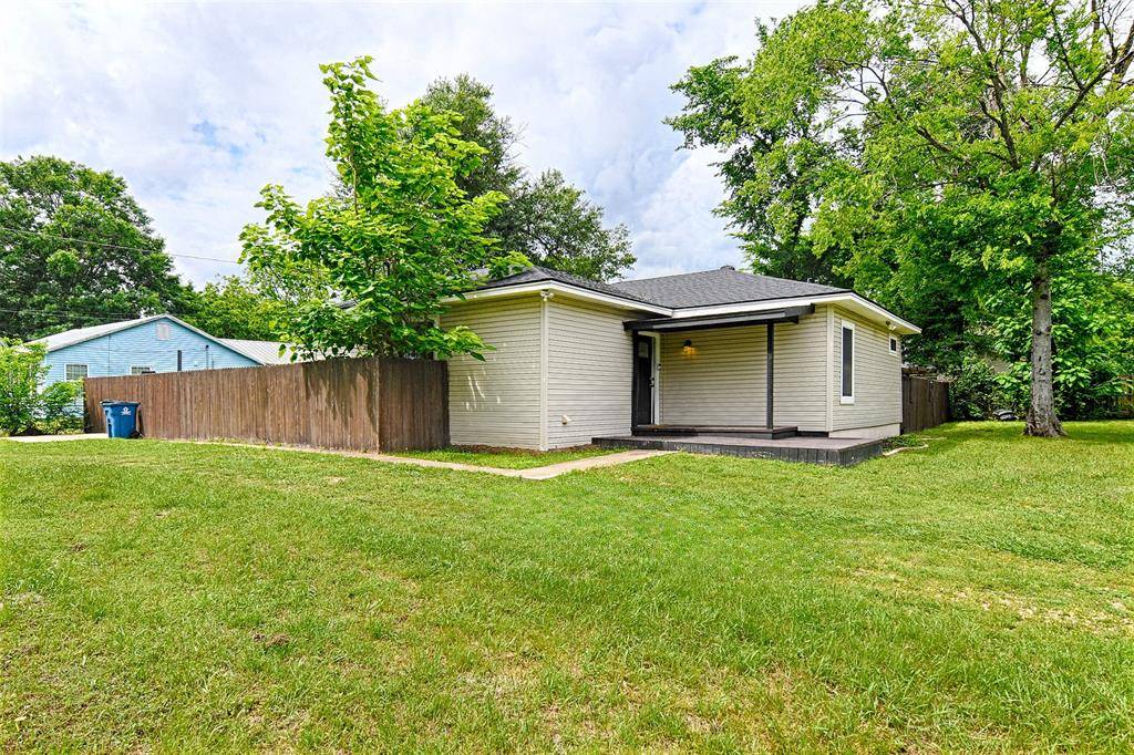 1700 S Jefferson Street, Kaufman, TX 75142