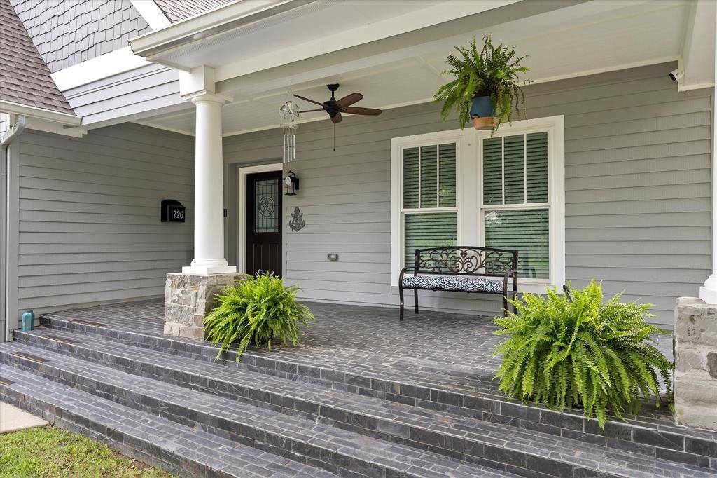 726 Griffith Avenue, Terrell, TX 75160