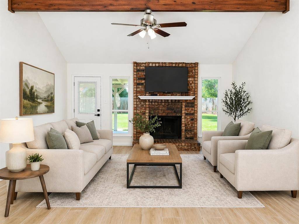 325 Juniper Drive, Arlington, TX 76018