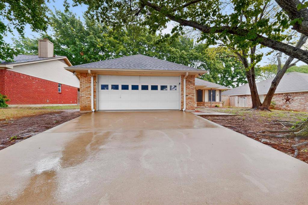 8 Marvin Gardens, Midlothian, TX 76065