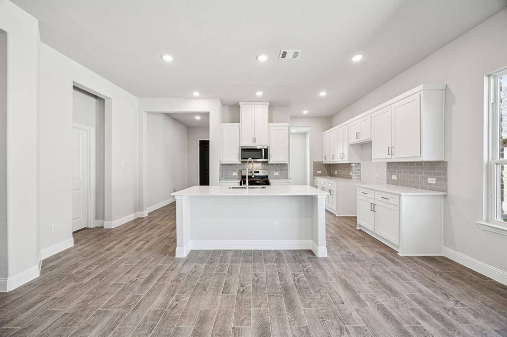 3107 Giovanni Point, Princeton, TX 75407