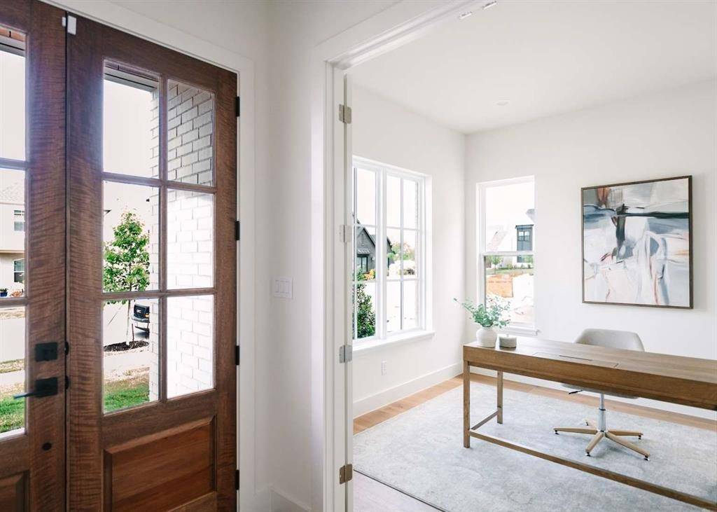 405 Kestrel Court, Aledo, TX 76008