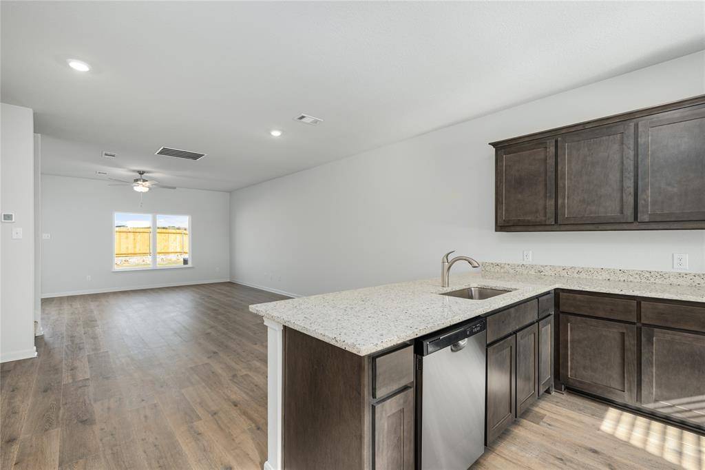 1005 Tempe Lane, Fort Worth, TX 76108