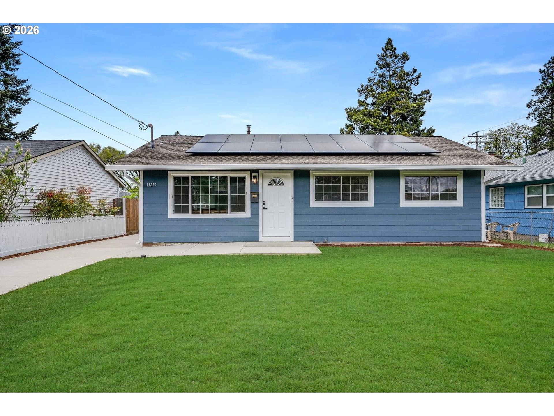 12525 SW 12th ST, Beaverton, OR 97005