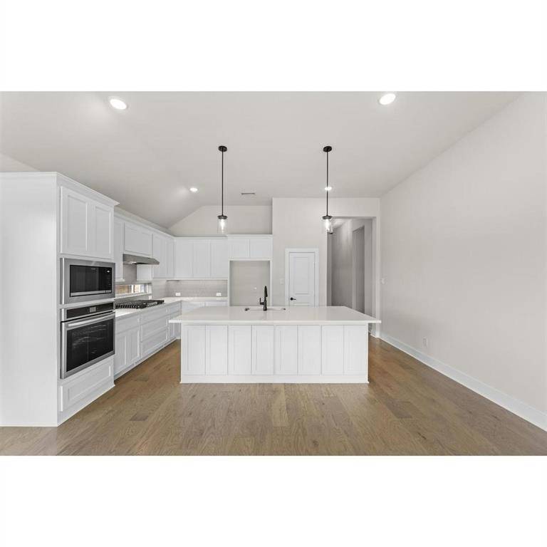 2000 Harmony Pine Way, Mesquite, TX 75181