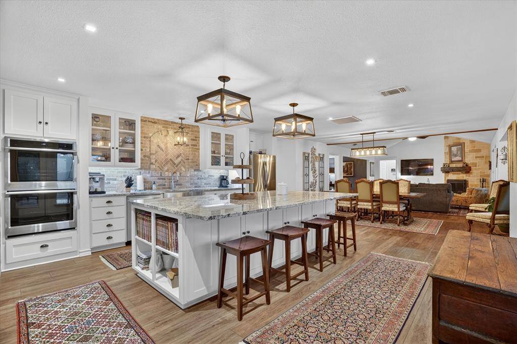 85 Crown Road, Willow Park, TX 76087