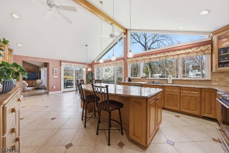 11 Dells Dr, Denville Twp., NJ 07834