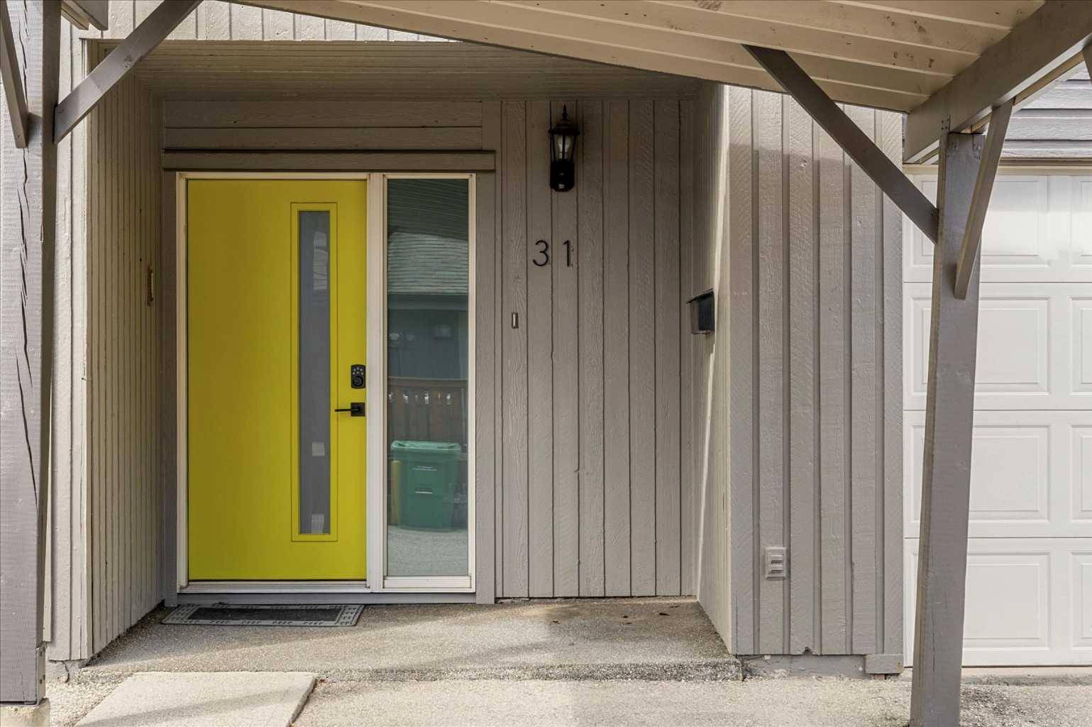 2225 Oakmoor DR SW #31, Calgary, AB T2V 4N5